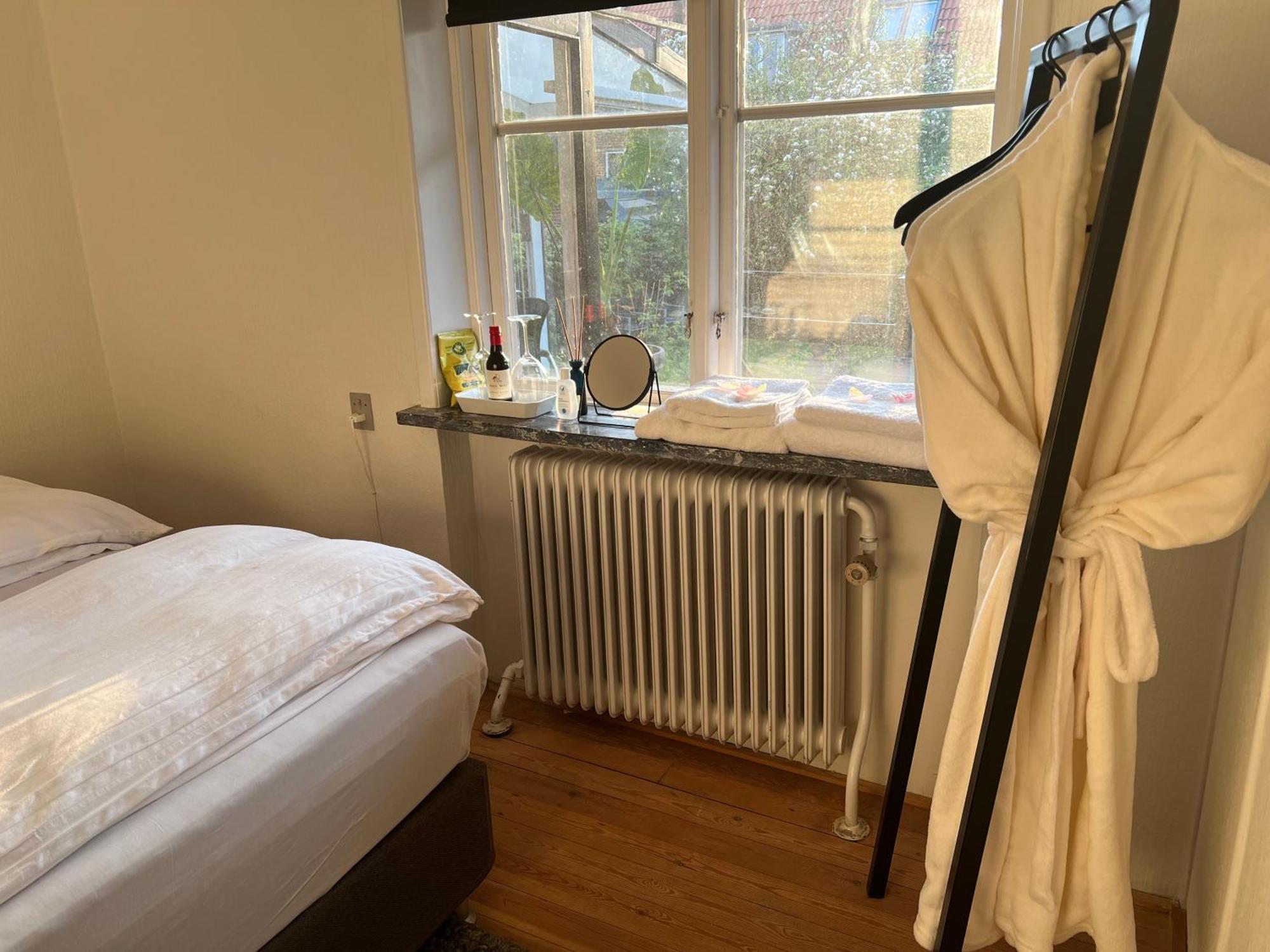 Unik Bnb Midt I Byen Herning Kamer foto
